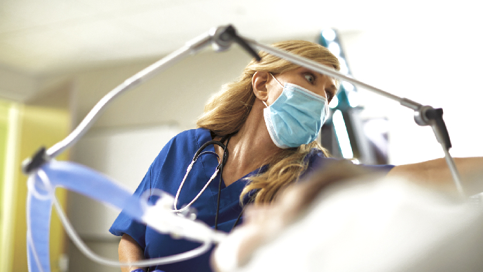 Solutions d&rsquo;aide &agrave; la d&eacute;cision th&eacute;rapeutique 