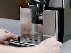 Philips Saeco-espressomachine bericht &lsquo;Leeg de koffiediklade&rsquo;