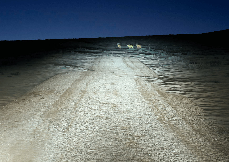 Ultinon Pro9200 Comparison