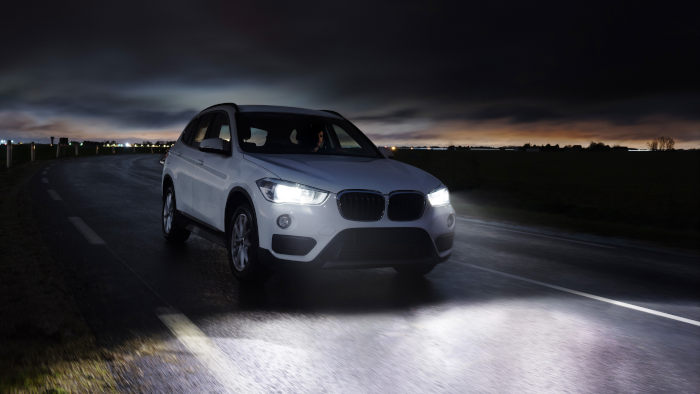 Luminosit&eacute; am&eacute;lior&eacute;e